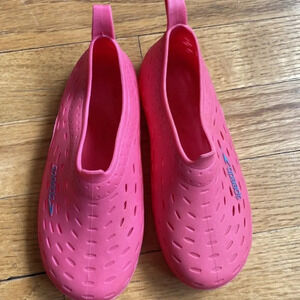 Speedo water shoes kids sz 9/10 pink